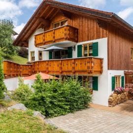 Haus Christian und Hanni, hotel di Bad Kohlgrub