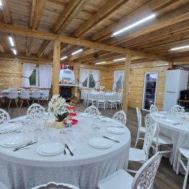 Cabana Cucului - În vârf pe deal Rediu,Iasi, hotel in Rediu