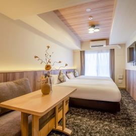 Apartment Hotel 11 Shinsaibashi 9, готель в Осаці