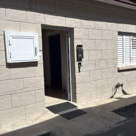 Town House, 10m from Chabad Lubavitch