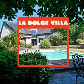 La Dolce Villa, Grande maison piscine 12 personnes, hotelli kohteessa Savenay