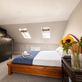 High View En-Suite I Egham Station 5 minutes, hotel en Egham