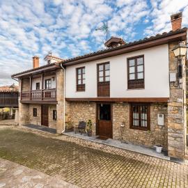 R2R - Casa de Aldea cerca de Nava - 44A01