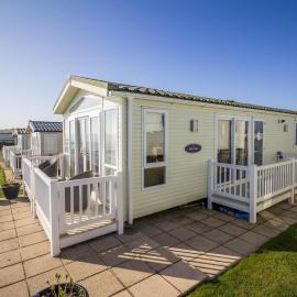 Stunning Caravan With Full Sea Views At Hopton Haven Ref 80044S