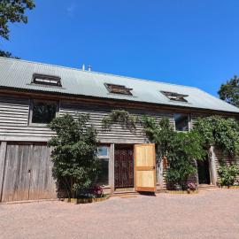 Captains Barn, hotel a Tiverton