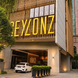 Ceylonz Suites KLCC by Infinity Pool View