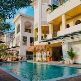 Montana Oceanside Mandalika, hotel sa Kuta Lombok