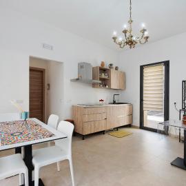 ByAma Holiday House, hotel a Menfi