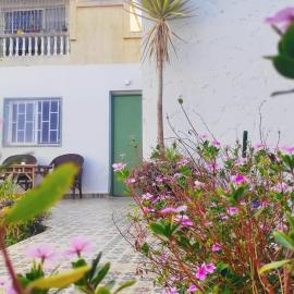 Petit villa centre harhoura Près de la plage
