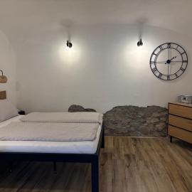 Azyl na statku 4