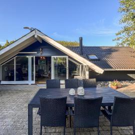 Holiday Home Birkemose Sønderborg Xi, hotelli kohteessa Skovby