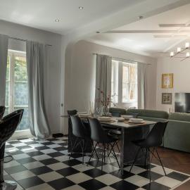 Radlinskeho By Ellements, Spacious Old Town Home