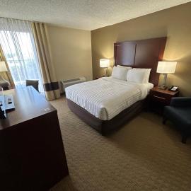 Viesnīca Best Western Rochelle Inn & Suites near DeKalb pilsētā Rochelle