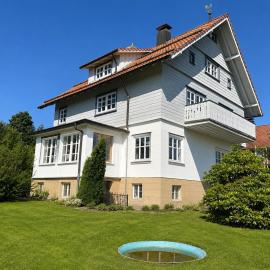 Spacious villa with a great location near the toboggan run, hotel in Braunlage