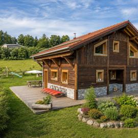 Chalet familial 9 personnes avec sauna privatif et piscine naturelle - Le Domaine des Fleurs Gérardmer