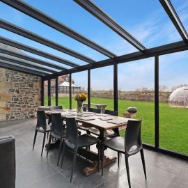 Barn Cottage - North East Escapes, hotel i Bamburgh