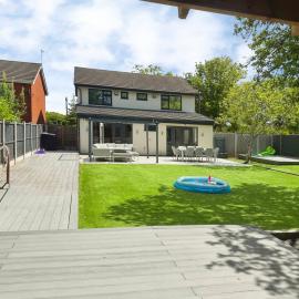 Stunning Scarisbrick countryside stays - sleeps 9 - Executive stays