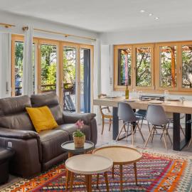 Logement spacieux et charmant, hótel í Nendaz