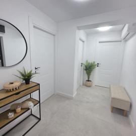 Giurgiu에 위치한 호텔 Colins Premium Apartments