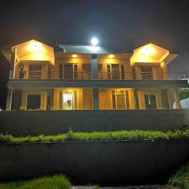 Hill Side Cottage, hótel í Ooty