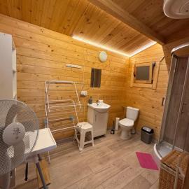 Domki letniskowe 250 m od plaży, hotel in Międzyzdroje