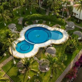 Apartment PH in condo near the beach