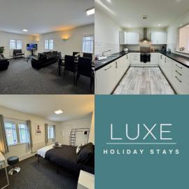 Twin Farms Apartment, Super location, with parking, hotel in Kenton
