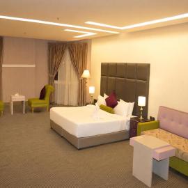 فندق نواة المدينة - العزيزية, hotel en Medina