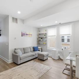 4 bdrm home in Columbia Heights NW DC sleeps 10