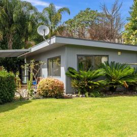 Pickmere Oasis, hotel in Kerikeri