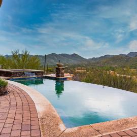 Sunbeam by AvantStay, hotel in Cave Creek