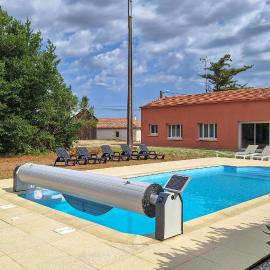 Gorgeous Home In Civrac-En-Médoc With Wifi