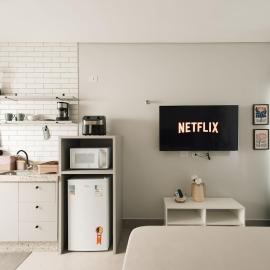 4-Studio Completo com Ar-Condicionado, TV e Lavanderia