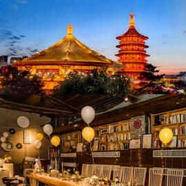 First Sight Hotel,Next to Yingtianmen Imperial City,Provide Airport and High-Speed Rail Station Pickup, hotell i Luoyang