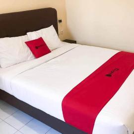 RedDoorz @ Pavilion Residence Cikarang