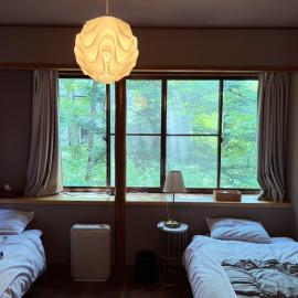 Glamping Villa Rei 北軽井沢 大自然でサウナが楽しめる北軽井沢貸切ヴィラ 手ぶらでBBQ プロジェクター 最大6名 Wi-Fi 駐車場あり, hotel in Azumaiokozan