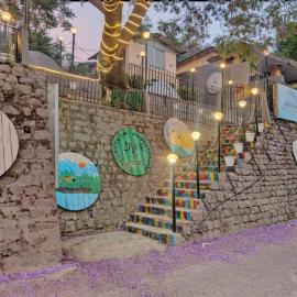 लेक एंड वुड्स, hôtel à Bhimtal