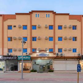 شركة العييري للشقق المخدومة شركة شخص واحد الاحساء 4, hotel Al Muḩassin városában