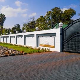 Leyds On 99 Luxury Guest House, hotel v mestu Rustenburg