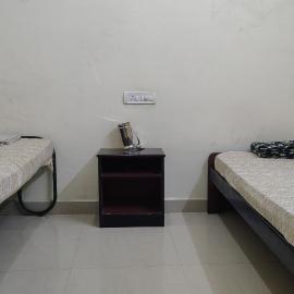 스리랑감에 위치한 호텔 Radhe Krishna Guest House