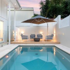 The Gables - Pool - Fire & Luxury