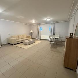 Spacious apartment in Viljandi, viešbutis Viljandyje