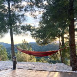 Vistas a la Sierra y Relax con Terraza Panorámica, hotel in Cadalso de los Vidrios