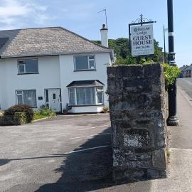 The Helm Apartments B&B, hotelli kohteessa Westport