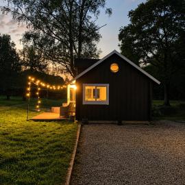 Wonersh में, होटल Scandi style Cabin in large garden beautiful views