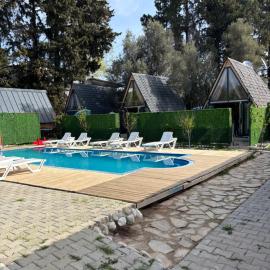 BrothersHomes Bungalov, hotel u gradu Duraliler