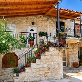 Strefi Kalamata Traditional cottage by elite