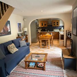Spacious 2 Bedroom in Chamonix Center