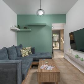 Lougio Apartment