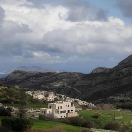Pera Horio House, מלון בApérathos